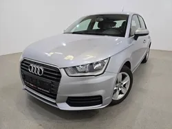 Cinza Usado 2016 Audi A1 Comfort Citadino | € 13.990 (Bom preço)