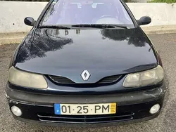 Usado 2000 Renault Laguna Sedan | € 1.280