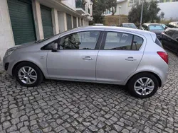 Usado 2013 Opel Corsa Sedan | € 5.500 (Preço justo)