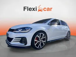 Branco Usado 2018 VW Golf VII GTI Sedan | € 28.490 (Preço justo)