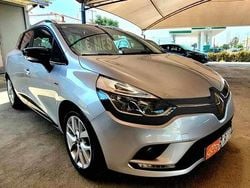 Cinzento Usado 2019 Renault Clio GrandTour Carrinha | € 12.500 (Preço justo)