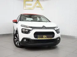 Branco Usado 2021 Citroën C3 PureTech Citadino | € 15.480 (Preço justo)
