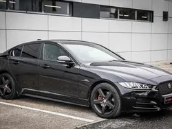 Preto Usado 2018 Jaguar XE Sedan | € 22.990 (Preço justo)
