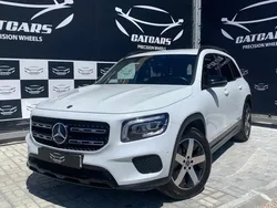 Branco Usado 2021 Mercedes GLB200 SUV | € 36.500 (Preço justo)