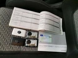 Cinzento Usado 2022 Renault Mégane IV Carrinha | € 17.900 (Preço justo)