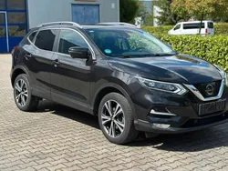 Preto Usado 2017 Nissan Qashqai N-Connecta SUV | € 19.490 (Preço elevado)