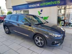 Cinza Usado 2022 Hyundai i30 Style | € 20.900 (Preço elevado)