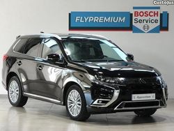Preto Usado 2019 Mitsubishi Outlander P-HEV Instyle SUV | € 22.490 (Preço justo)
