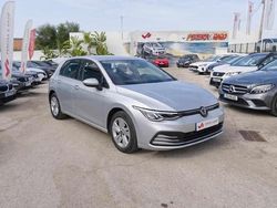 Cinzento Usado 2023 VW Golf VIII Citadino | € 23.950 (Preço elevado)