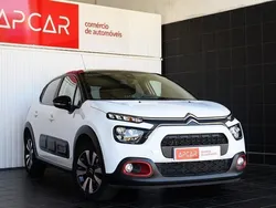 Branco Usado 2022 Citroën C3 PureTech Citadino | € 13.250 (Preço justo)