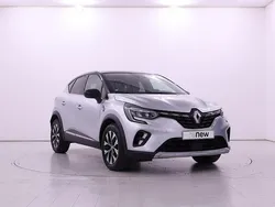 Branco Usado 2022 Renault Captur Techno SUV | € 20.700 (Preço elevado)