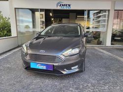 Cinzento Usado 2016 Ford Focus Carrinha | € 10.900 (Preço justo)