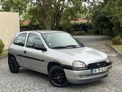 Usado 2000 Opel Corsa | € 1.350