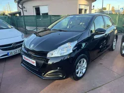 Preto Usado 2014 Peugeot 208 Active Citadino | € 8.490 (Preço justo)