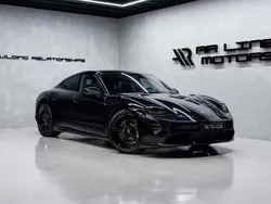 Preto Usado 2020 Porsche Taycan Turbo Sedan | € 76.950