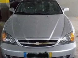 Usado 2005 Chevrolet Evanda Sedan | € 4.500