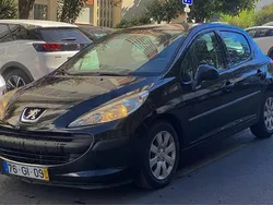 Usado 2008 Peugeot 207 Sedan | € 3.450 (Super Preço)