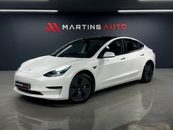 Branco Usado 2021 Tesla Model 3 Sedan | € 27.990 (Preço justo)