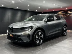 Cinza Usado 2022 Renault Mégane Techno | € 24.990 (Preço justo)