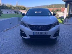 Usado 2017 Peugeot 3008 Allure Sedan | € 17.900 (Bom preço)