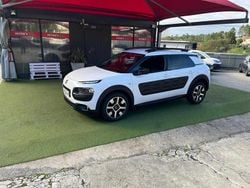 Branco Usado 2016 Citroën C4 Cactus PureTech Citadino | € 9.450 (Bom preço)