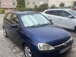 Usado 2003 Opel Corsa Elegance Sedan | € 2.000