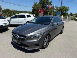 Cinza Usado 2018 Mercedes CLA180 Sedan | € 17.990 (Preço justo)