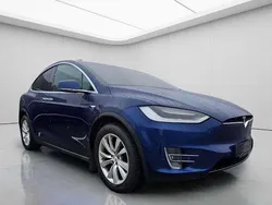 Usado 2018 Tesla Model X SUV | € 25.999