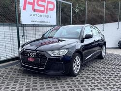 Cinzento Usado 2022 Audi A1 Sportback Advanced Citadino | € 19.990 (Preço justo)