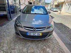 Cinzento Usado 2016 Opel Astra Sedan | € 10.500 (Preço justo)