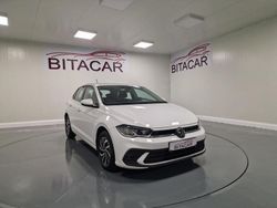 Branco Usado 2022 VW Polo Life | € 16.500 (Preço justo)