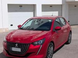 Vermelho Usado 2021 Peugeot 208 Citadino | € 14.500 (Preço justo)