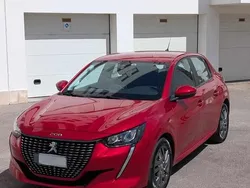 Vermelho Usado 2021 Peugeot 208 Citadino | € 15.650 (Preço justo)