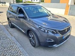 Cinzento Usado 2019 Peugeot 5008 Monovolume | € 18.750 (Bom preço)