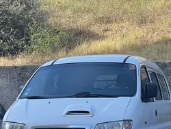 Usado 2000 Hyundai H-1 Monovolume | € 2.750