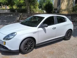 Branco Usado 2011 Alfa Romeo Giulietta Citadino | € 8.490 (Preço justo)