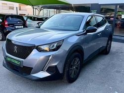 Cinzento Usado 2022 Peugeot 2008 SUV | € 16.900 (Bom preço)