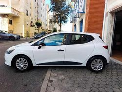 Branco Usado 2015 Renault Clio IV Citadino | € 3.750 (Super Preço)