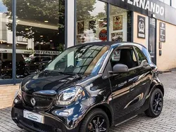 Preto Usado 2017 Smart ForTwo Electric Drive Passion Citadino | € 8.900 (Super Preço)