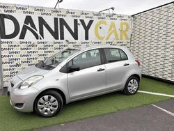 Cinzento Usado 2009 Toyota Yaris | € 6.500 (Preço justo)