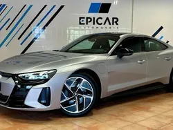 Cinza Usado 2021 Audi e-tron GT quattro Sedan | € 65.900