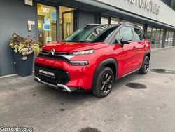 Vermelho Usado 2023 Citroën C3 PureTech Sedan | € 14.900