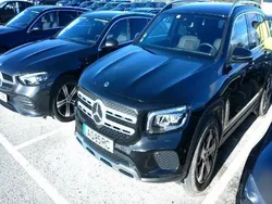 Preto cosmos Usado 2022 Mercedes GLB180 SUV | € 49.900