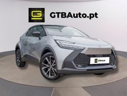 Cinza Usado 2024 Toyota C-HR Team SUV | € 33.999 (Caro)
