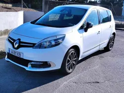 Branco Usado 2013 Renault Scénic III Monovolume | € 10.250 (Preço elevado)