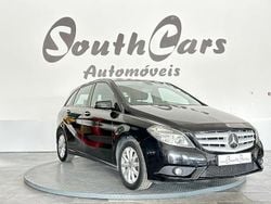 Preto Usado 2011 Mercedes B180 Monovolume | € 8.990