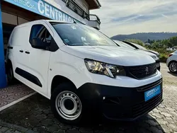 Branco Usado 2022 Peugeot Partner Premium Monovolume | € 16.950 (Preço justo)