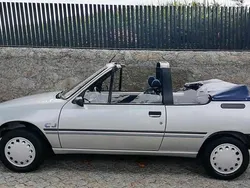 Cinzento Usado 1990 Peugeot 205 Cabrios | € 7.250