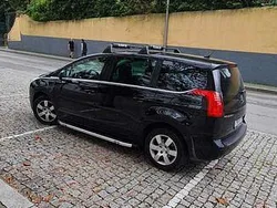 Usado 2013 Peugeot 5008 Allure Monovolume | € 10.500