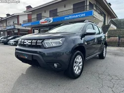 Cinza Usado 2023 Dacia Duster Comfort SUV | € 18.750 (Preço justo)